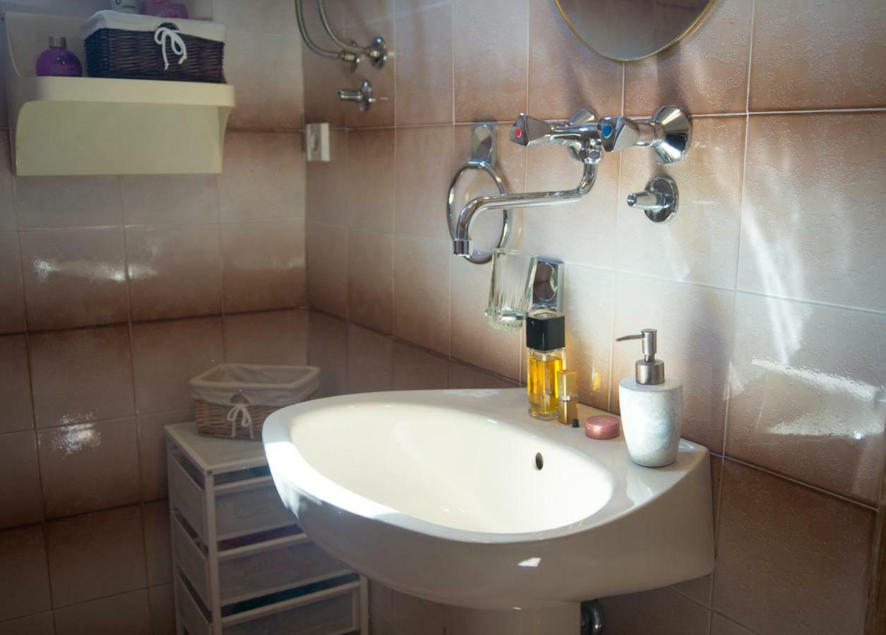 Leona Apartment Kraljevica Luaran gambar
